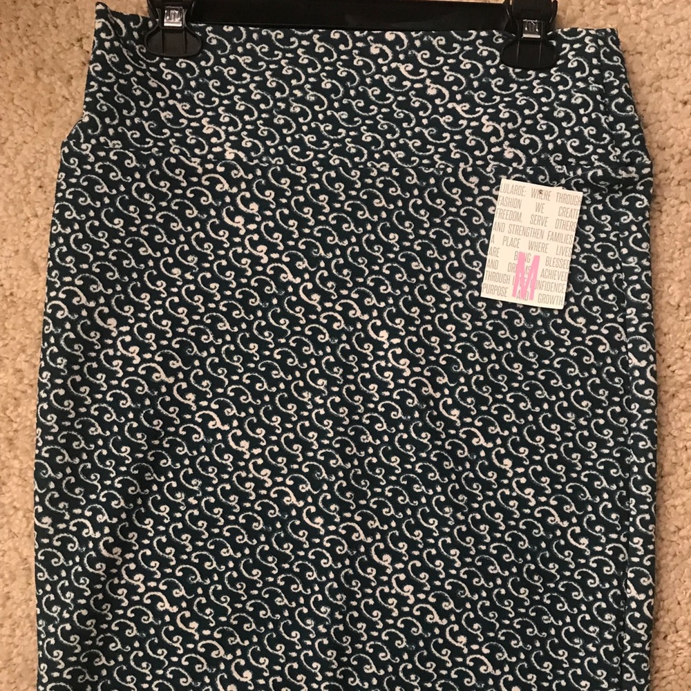 Medium cassie skirt. Lularoe